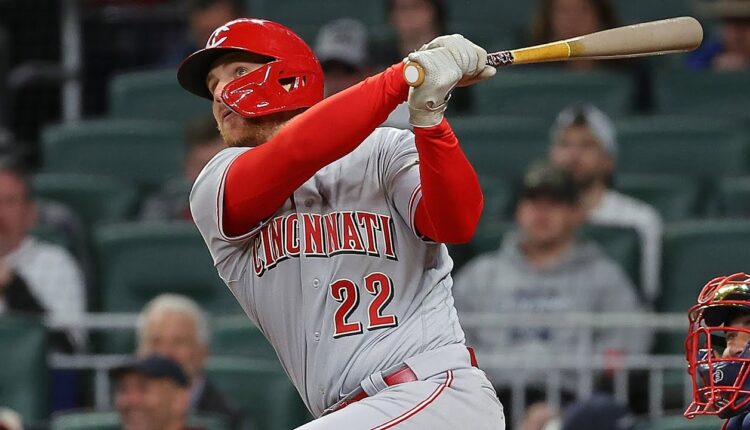 Brandon Drury clubs 3-run homer on Opening Night