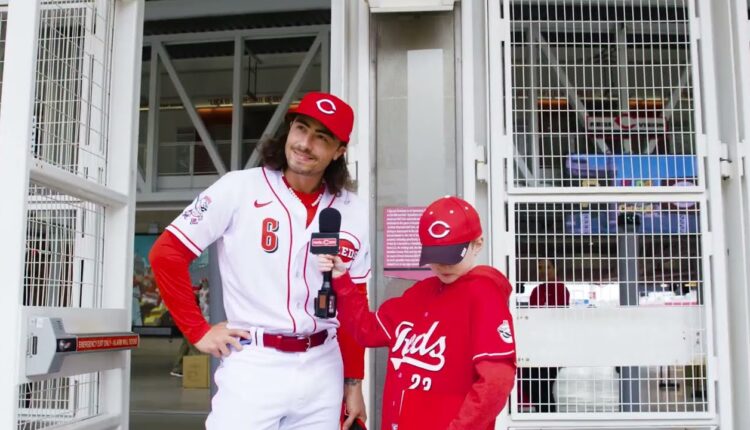 Kid reporter Evan interviews Reds players on Kids Opening Day