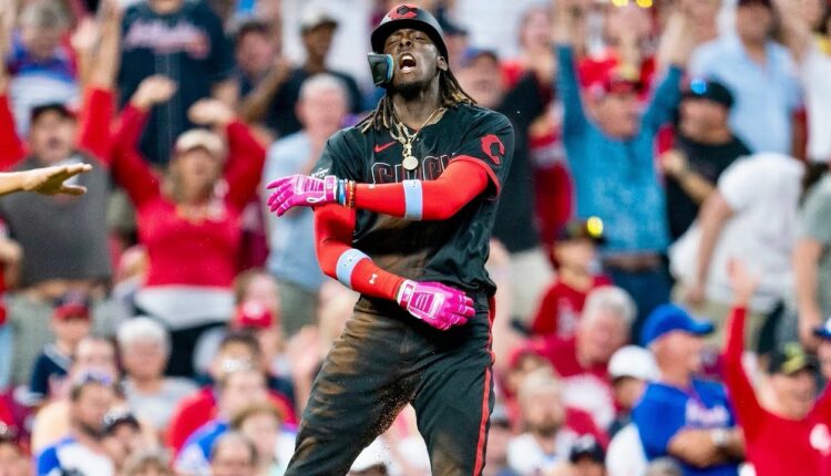 Don't miss a moment: Elly De La Cruz cycle